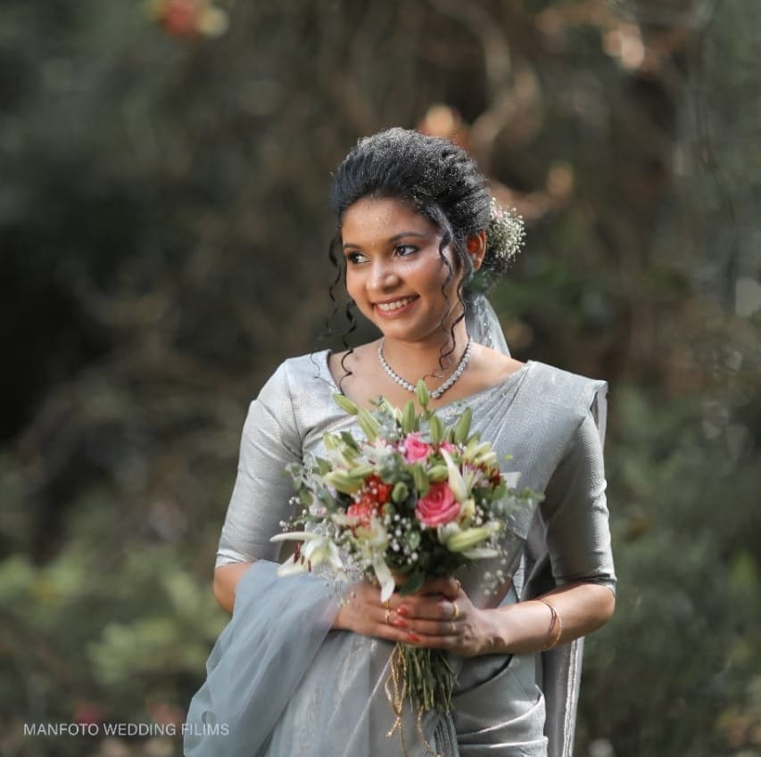 Sarah De Mounte Unisex Saloon & Spa